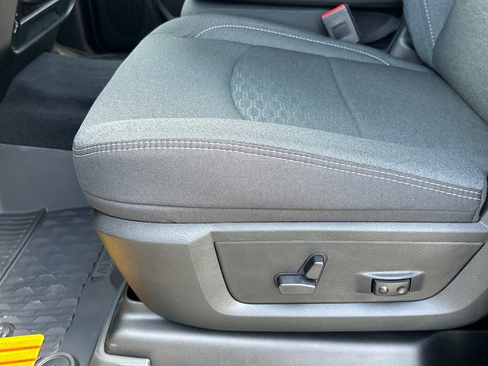 2025 RAM 2500 Big Horn - Photo 20