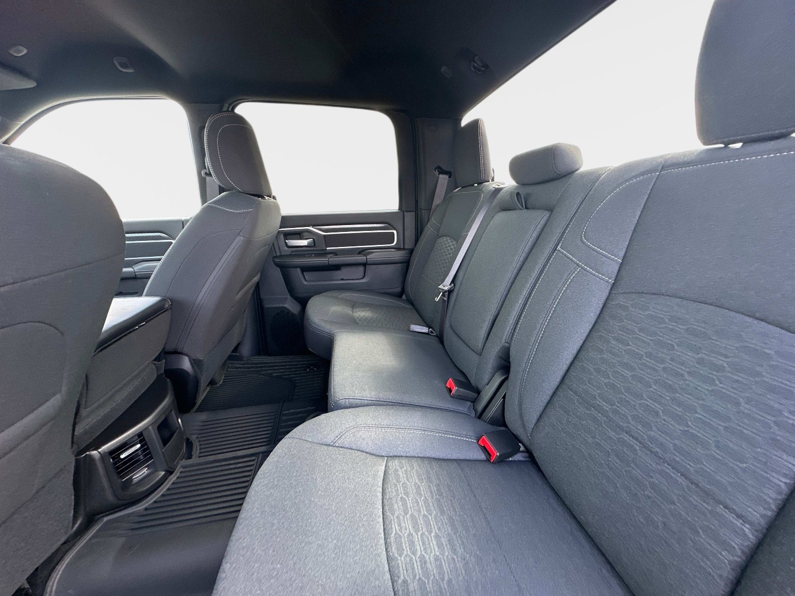 2025 RAM 2500 Big Horn - Photo 13