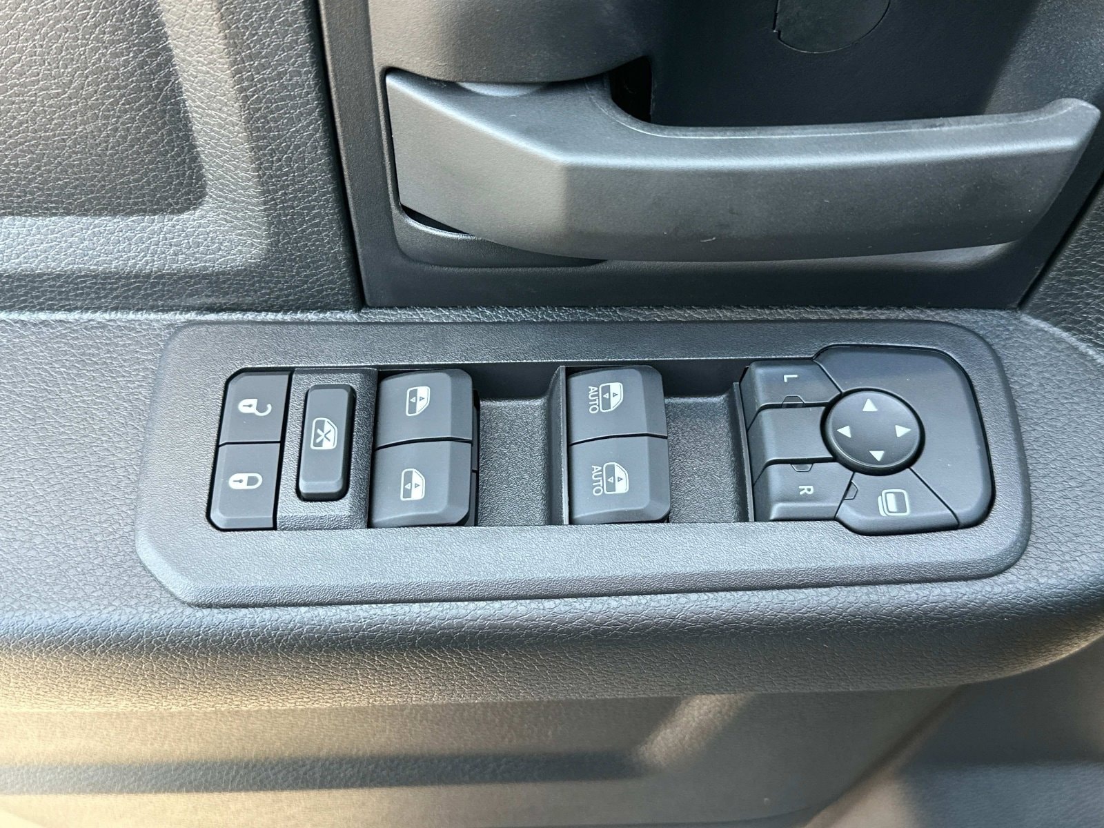 2025 RAM 2500 Tradesman - Photo 20