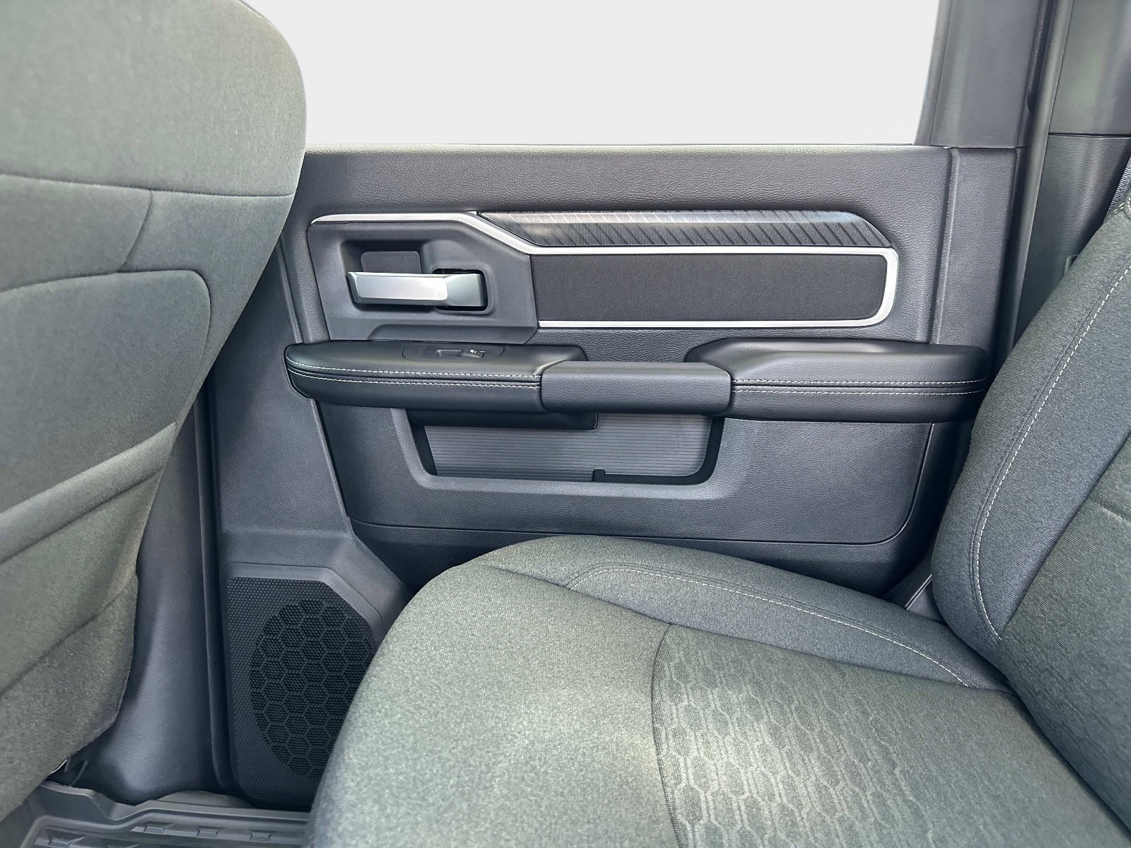 2025 RAM 2500 Big Horn - Photo 14