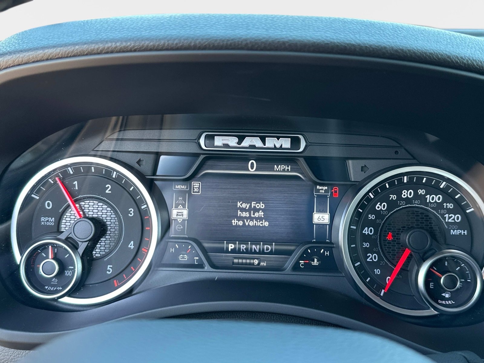 2025 RAM 2500 Tradesman - Photo 27