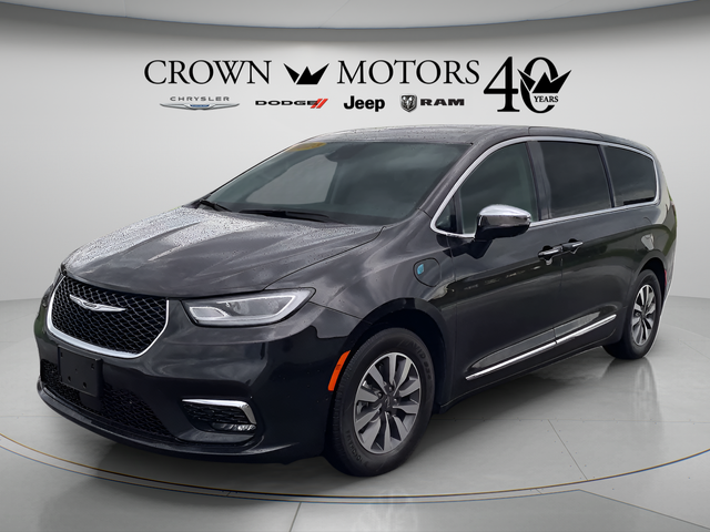  Chrysler Pacifica Plug-In Hybrid