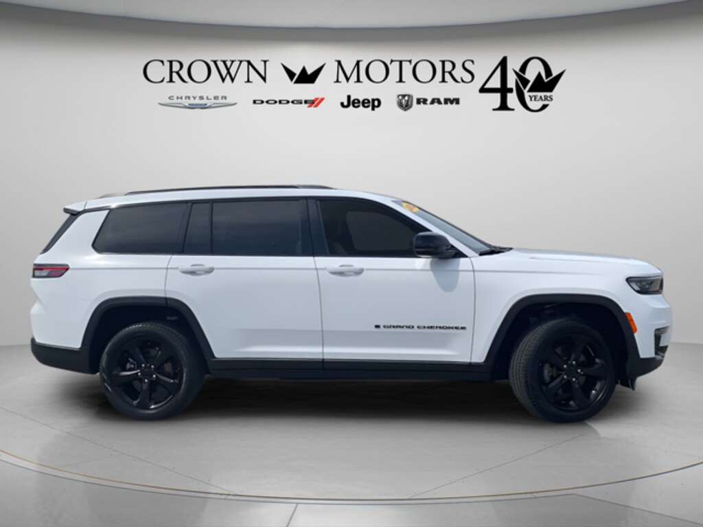 Used 2023 Jeep Grand Cherokee Limited SUV