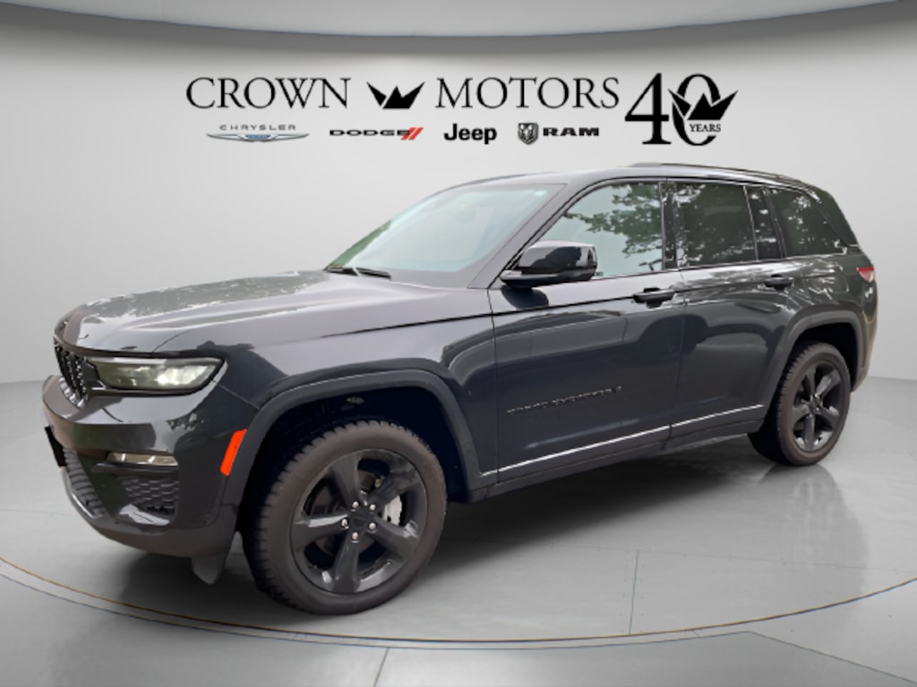 Used 2023 Jeep Grand Cherokee Limited SUV