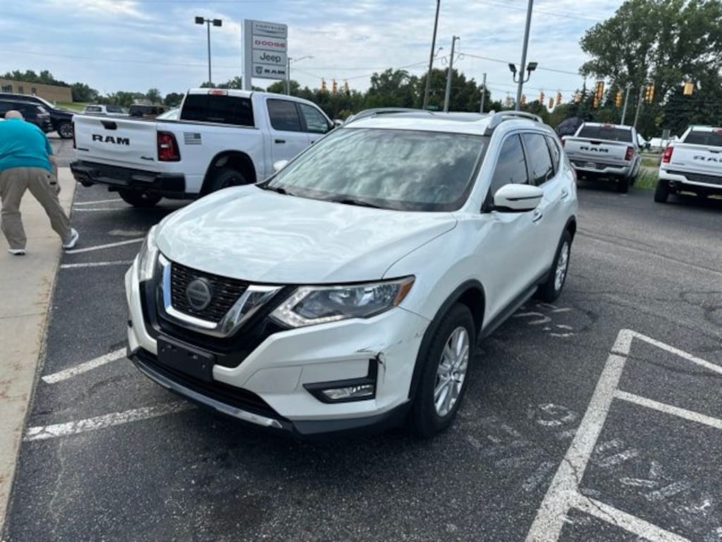 Used 2018 Nissan Rogue S SUV