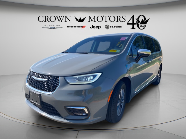 2023 Chrysler Pacifica Hybrid Limited