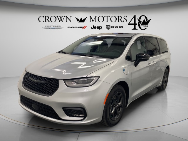 2023 Chrysler Pacifica Hybrid