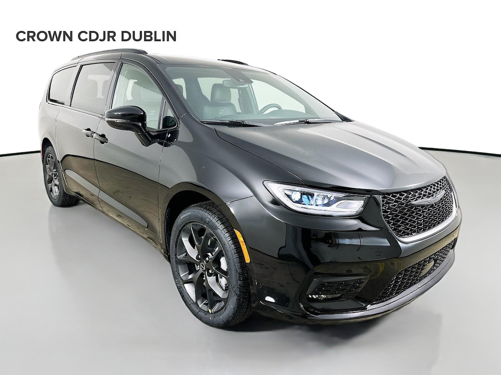 New 2026 Chrysler Pacifica Select Passenger Van