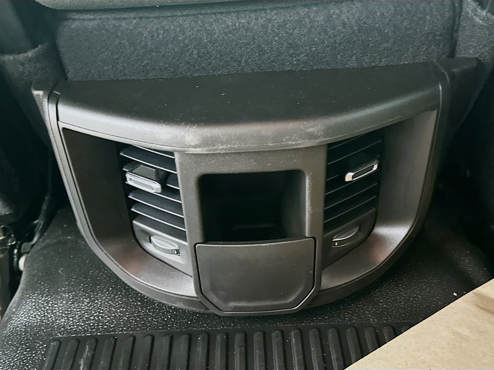 2026 RAM 3500 Chassis Tradesman - Photo 30