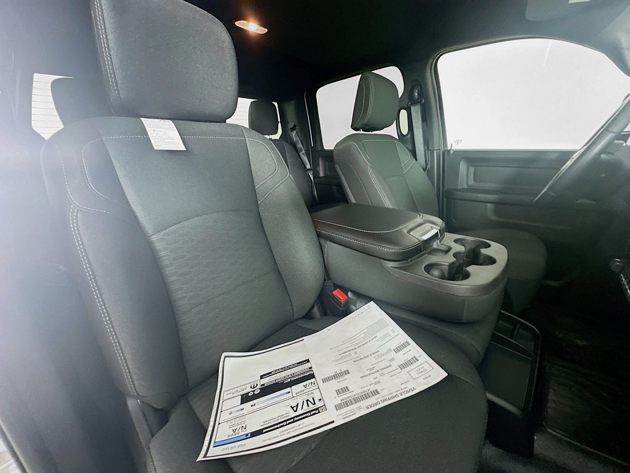 2026 RAM 3500 Chassis Tradesman - Photo 33