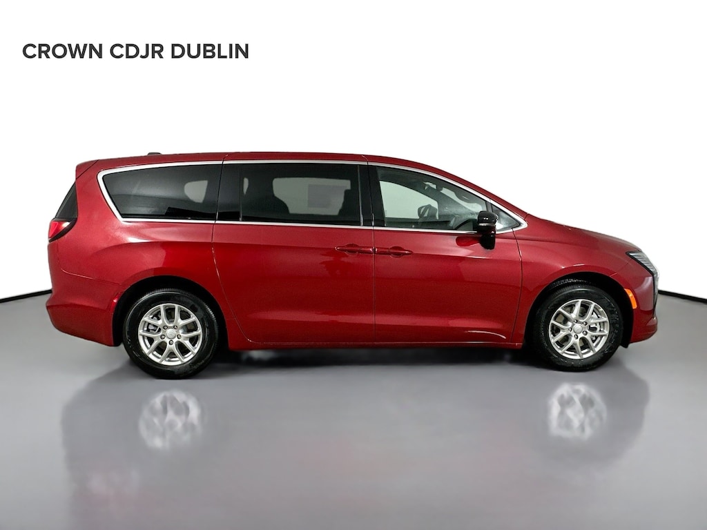 New 2027 Chrysler Pacifica Select Passenger Van
