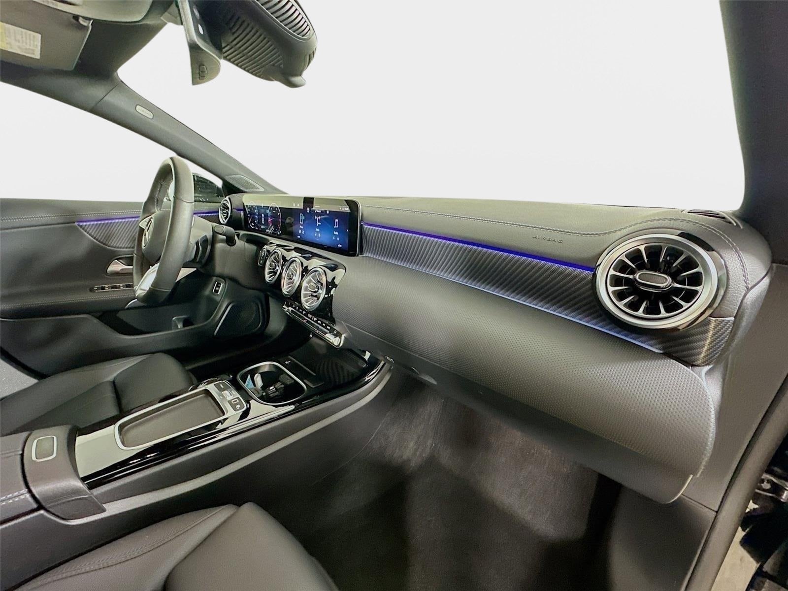2025 Mercedes-Benz CLA CLA 250 - Photo 36