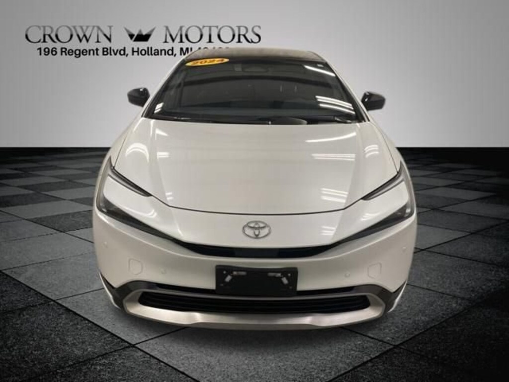 Used 2024 Toyota Prius Prime XSE Premium Hatchback