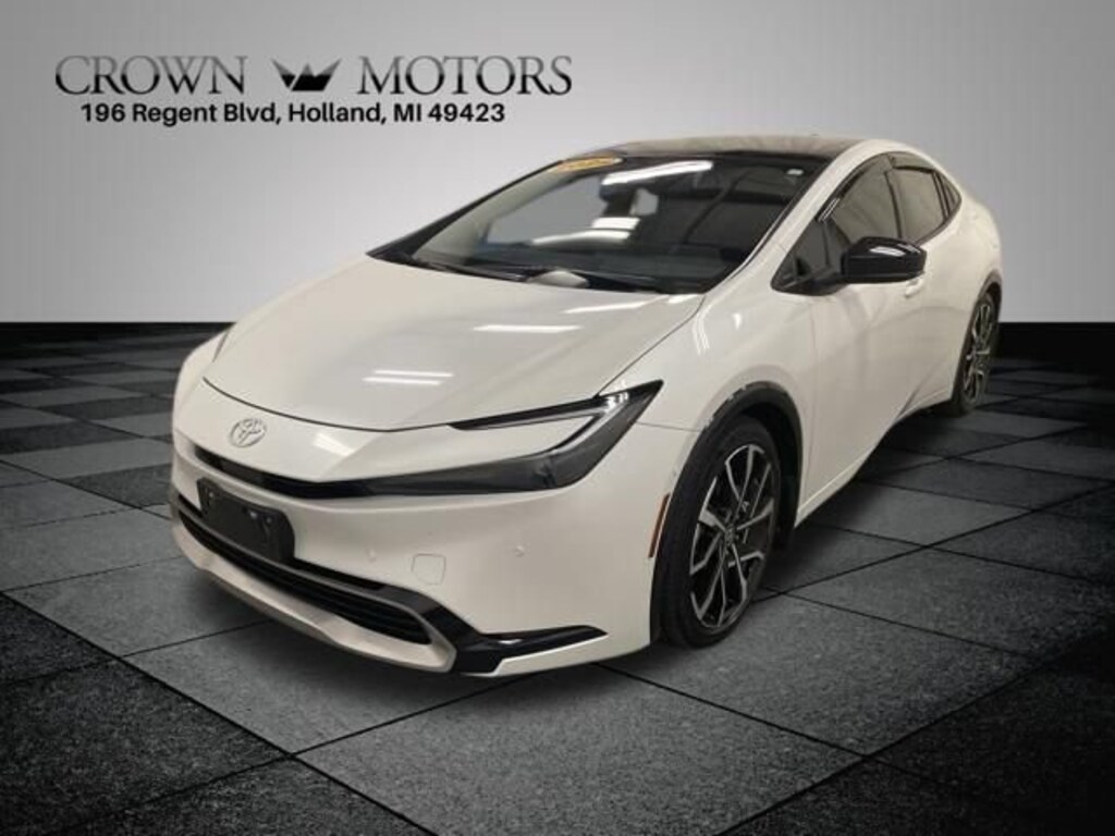 Used 2024 Toyota Prius Prime XSE Premium Hatchback