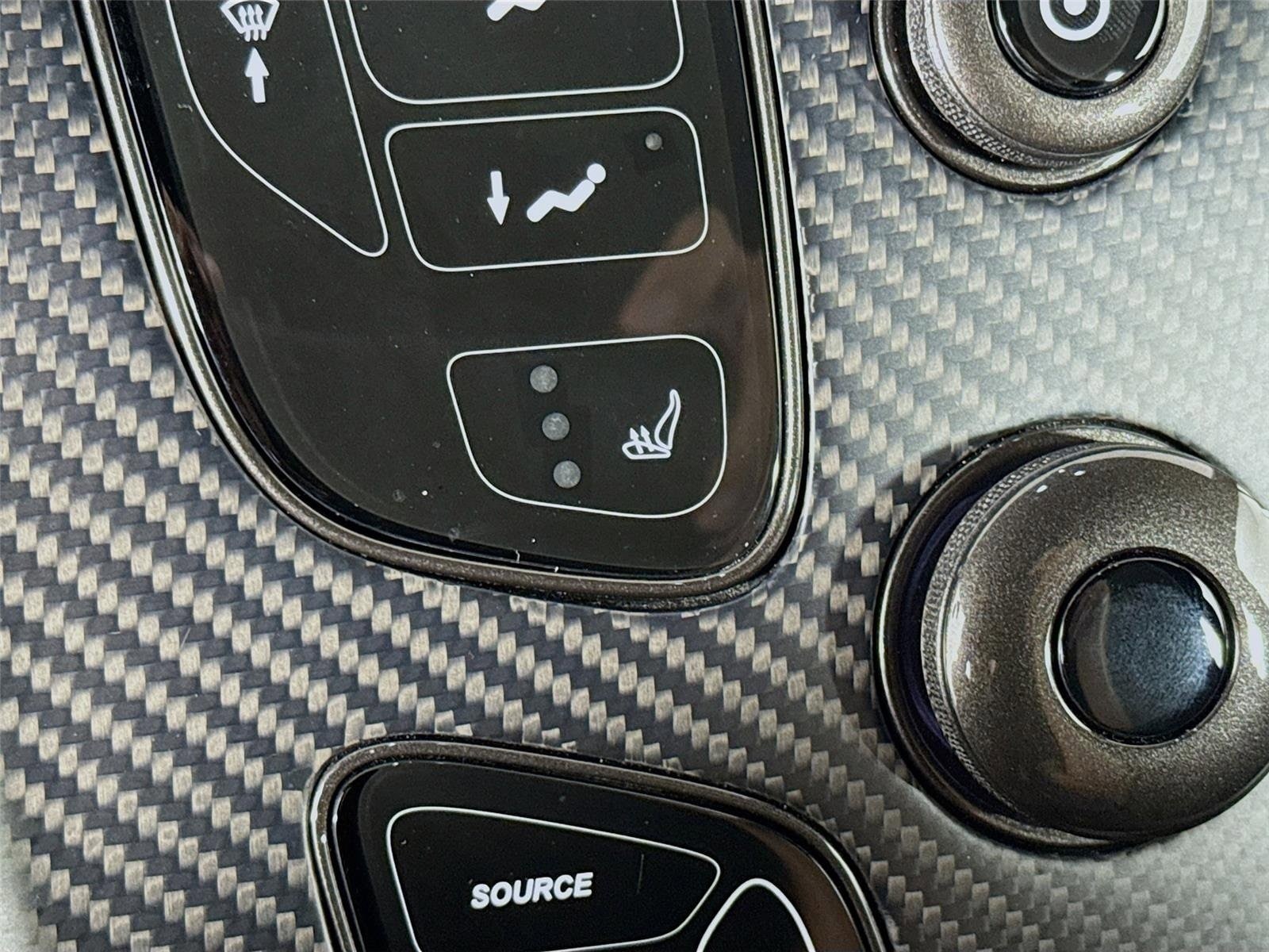 2019 Aston Martin Rapide - Photo 22
