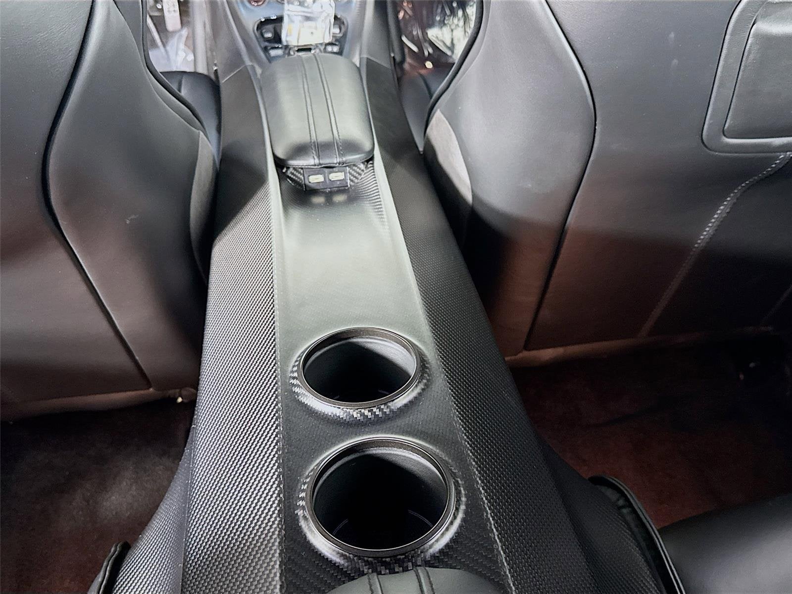 2019 Aston Martin Rapide - Photo 26