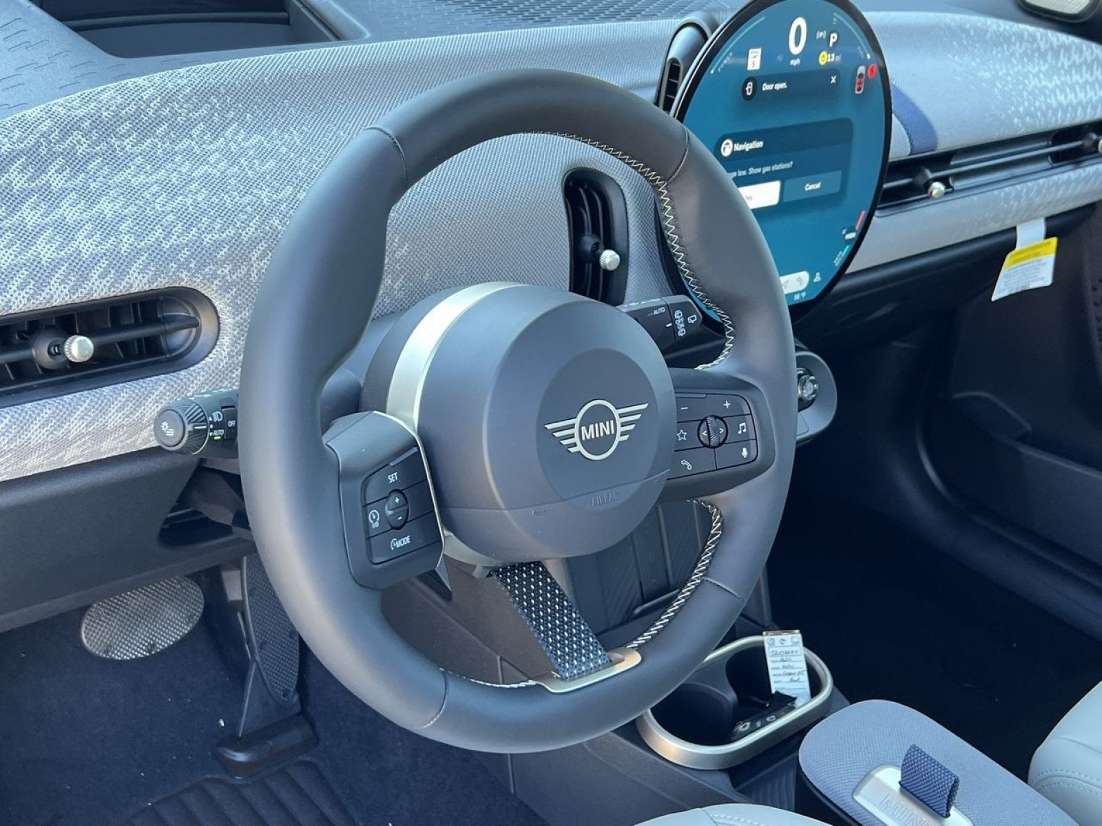 2026 MINI Hardtop 2 Door Base - Photo 13