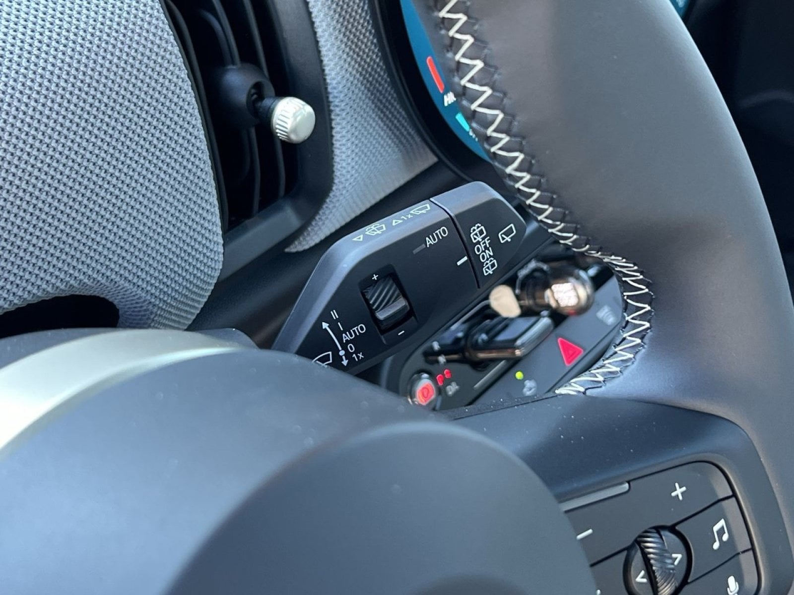 2026 MINI Hardtop 2 Door Base - Photo 23