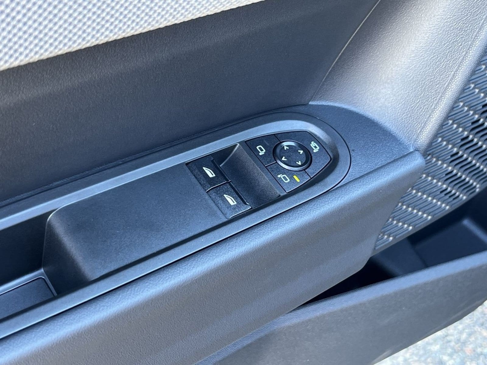 2026 MINI Hardtop 2 Door Base - Photo 12