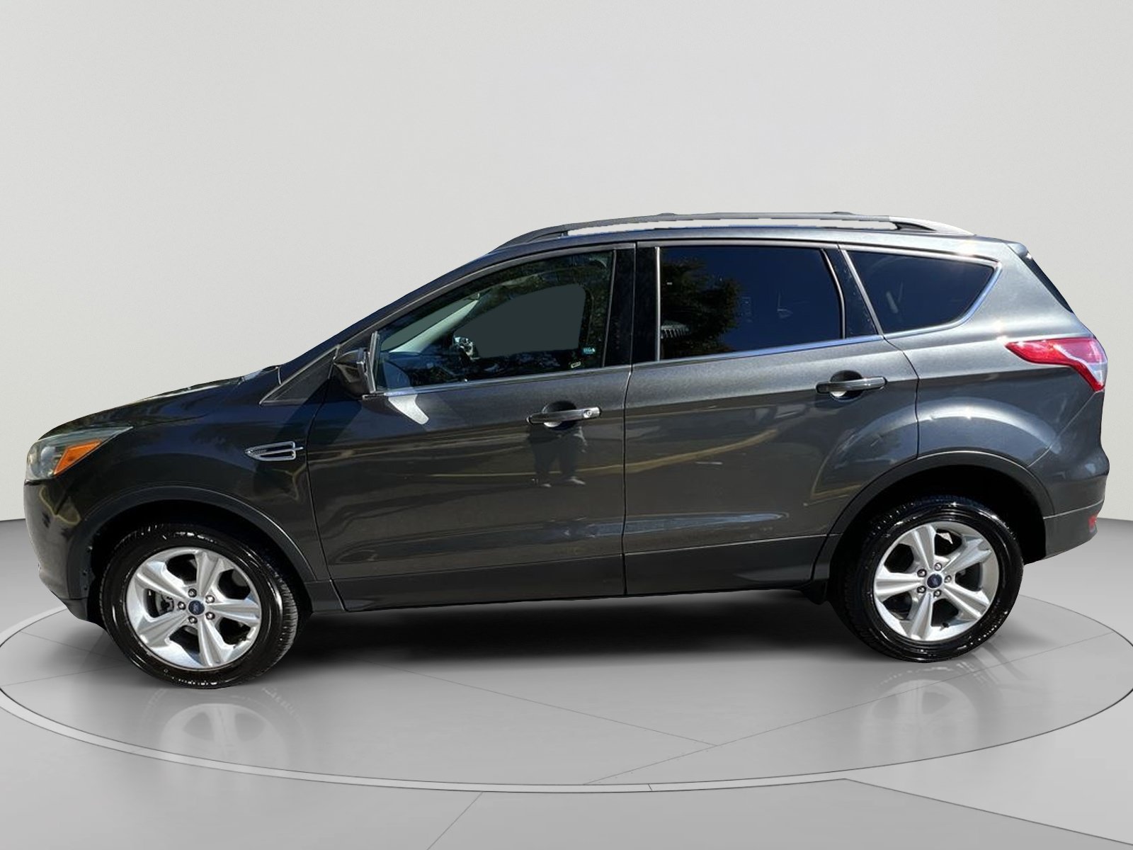 Used 2016 Ford Escape SE with VIN 1FMCU9G9XGUC52427 for sale in Henrico, VA