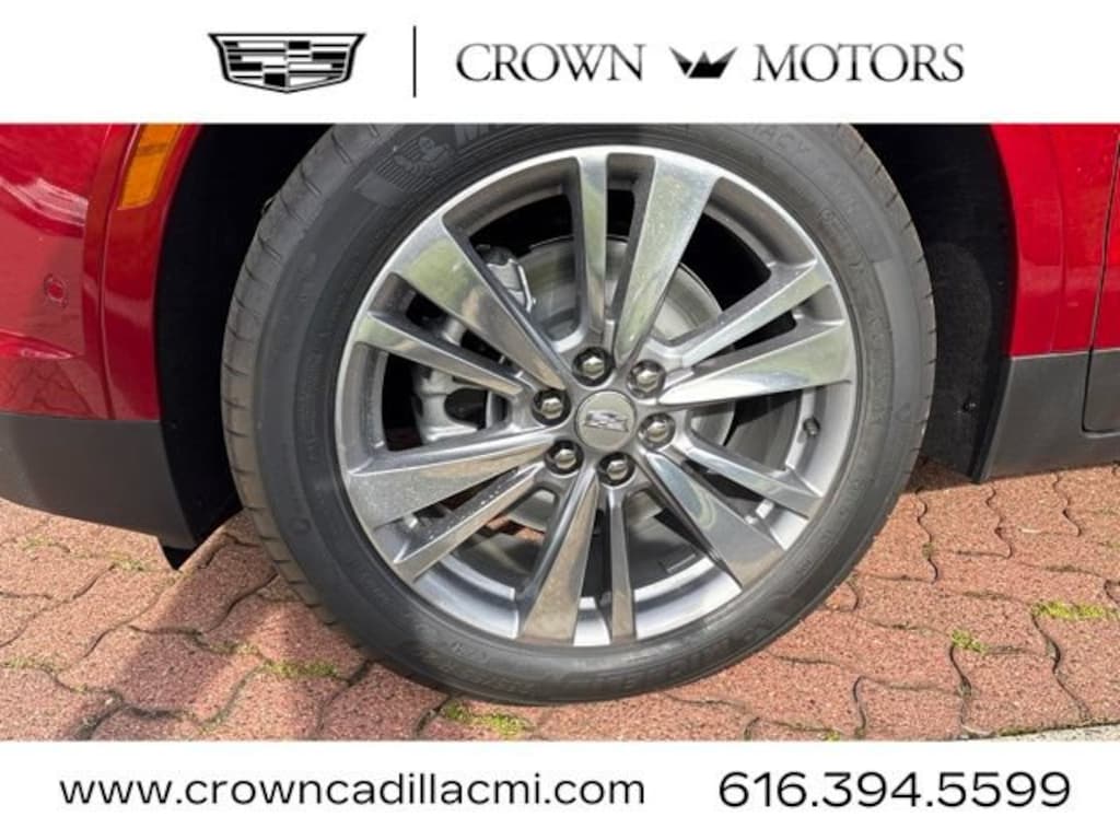 New 2026 CADILLAC XT5 Premium Luxury SUV