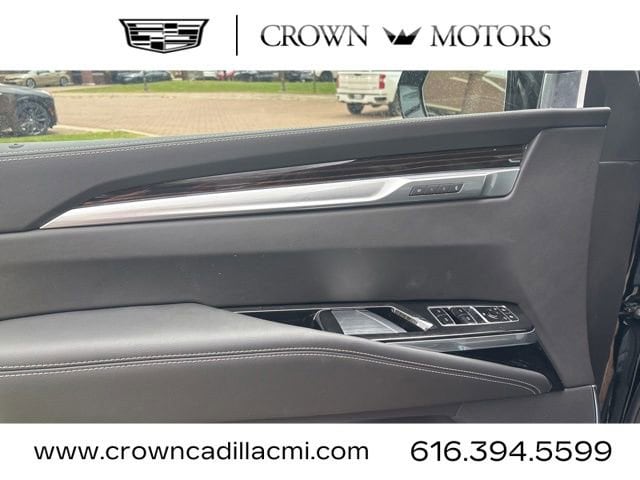 2026 Cadillac Escalade ESV Luxury - Photo 9