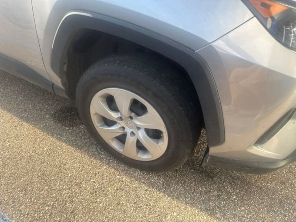 Used 2021 Toyota RAV4 LE SUV