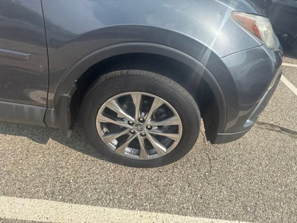 Used 2016 Toyota RAV4 Limited SUV