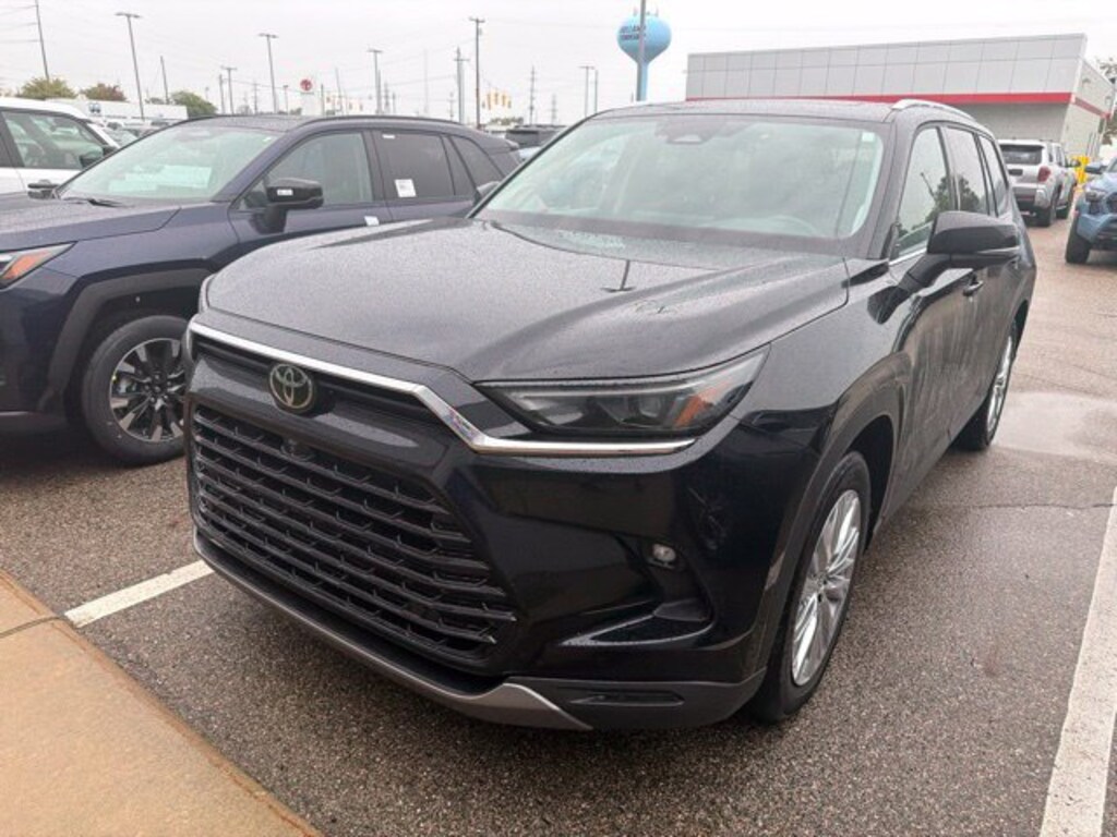 Used 2024 Toyota Grand Highlander Platinum SUV