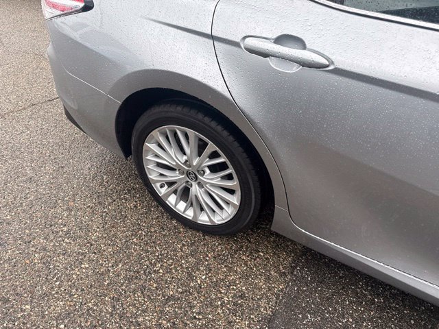 Used 2019 Toyota Camry XLE Sedan
