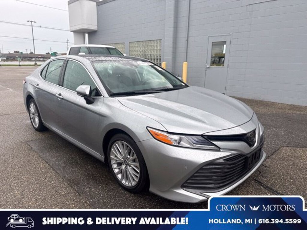 Used 2019 Toyota Camry XLE Sedan