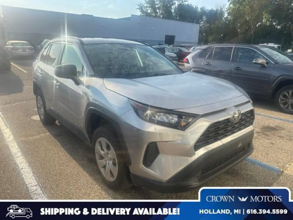 Used 2021 Toyota RAV4 LE SUV