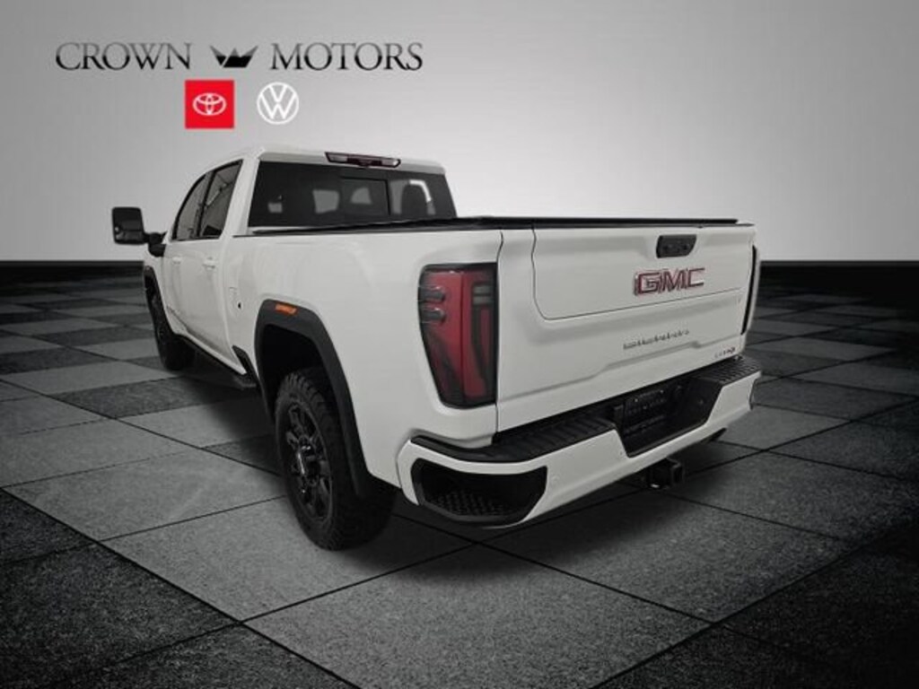 Used 2024 GMC Sierra 2500 HD AT4 Truck Crew Cab