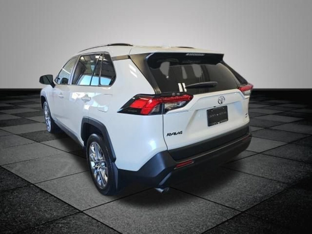 Used 2022 Toyota RAV4 XLE Premium SUV