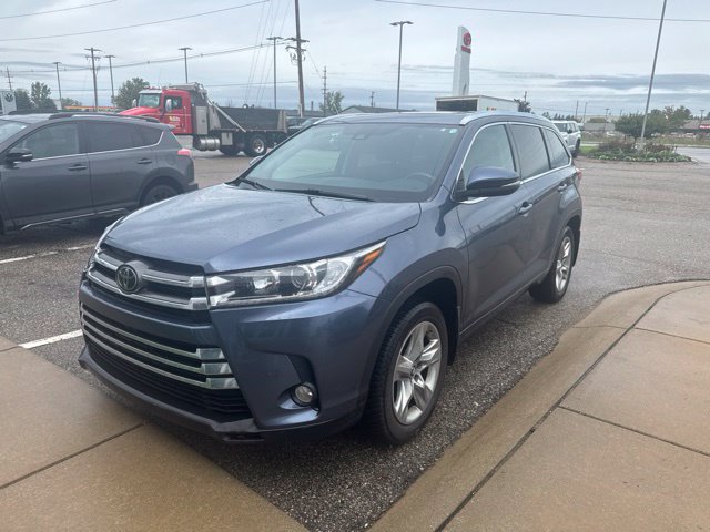 Used 2018 Toyota Highlander Limited SUV