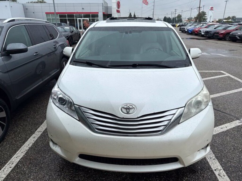 Used 2013 Toyota Sienna Limited Van