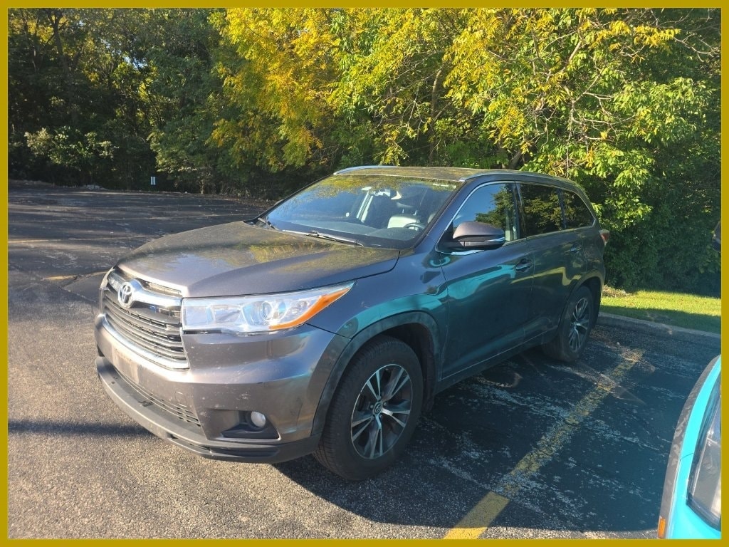 2016 Toyota Highlander
