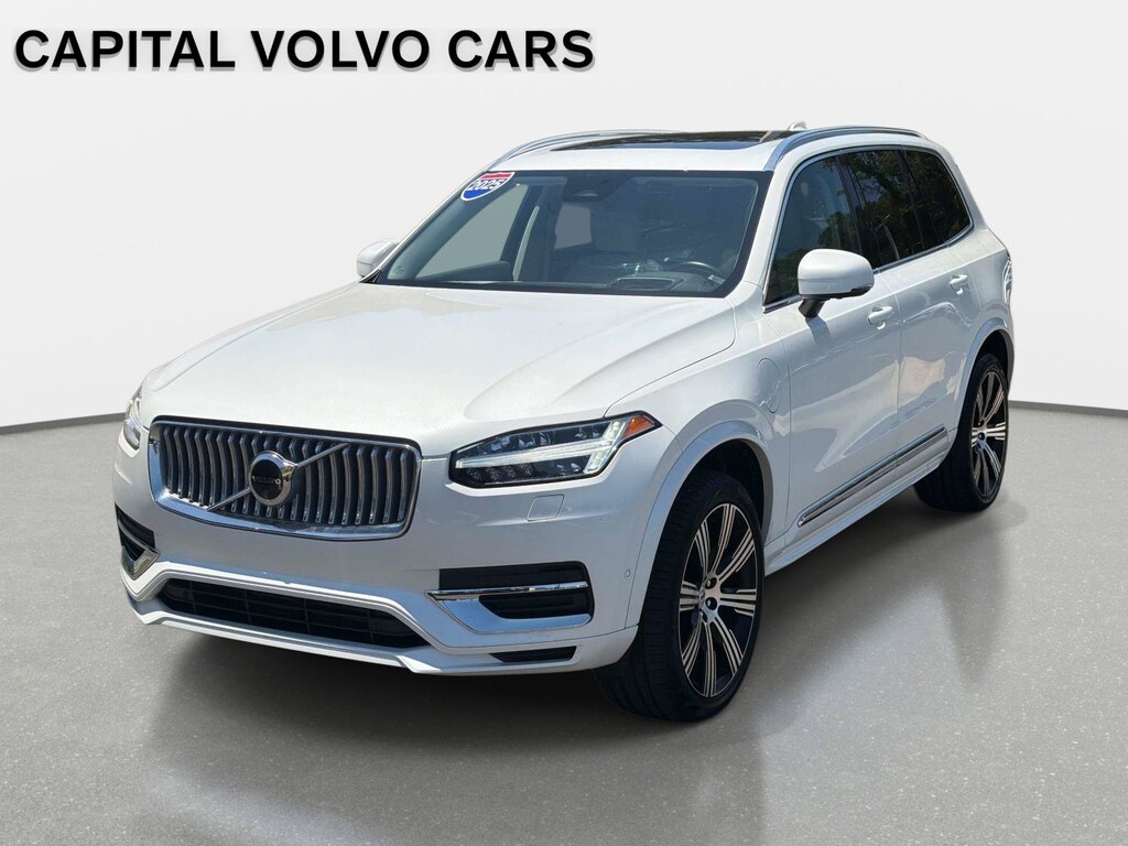 Used 2025 Volvo XC90 plug-in hybrid T8 Ultra 7-Seater SUV