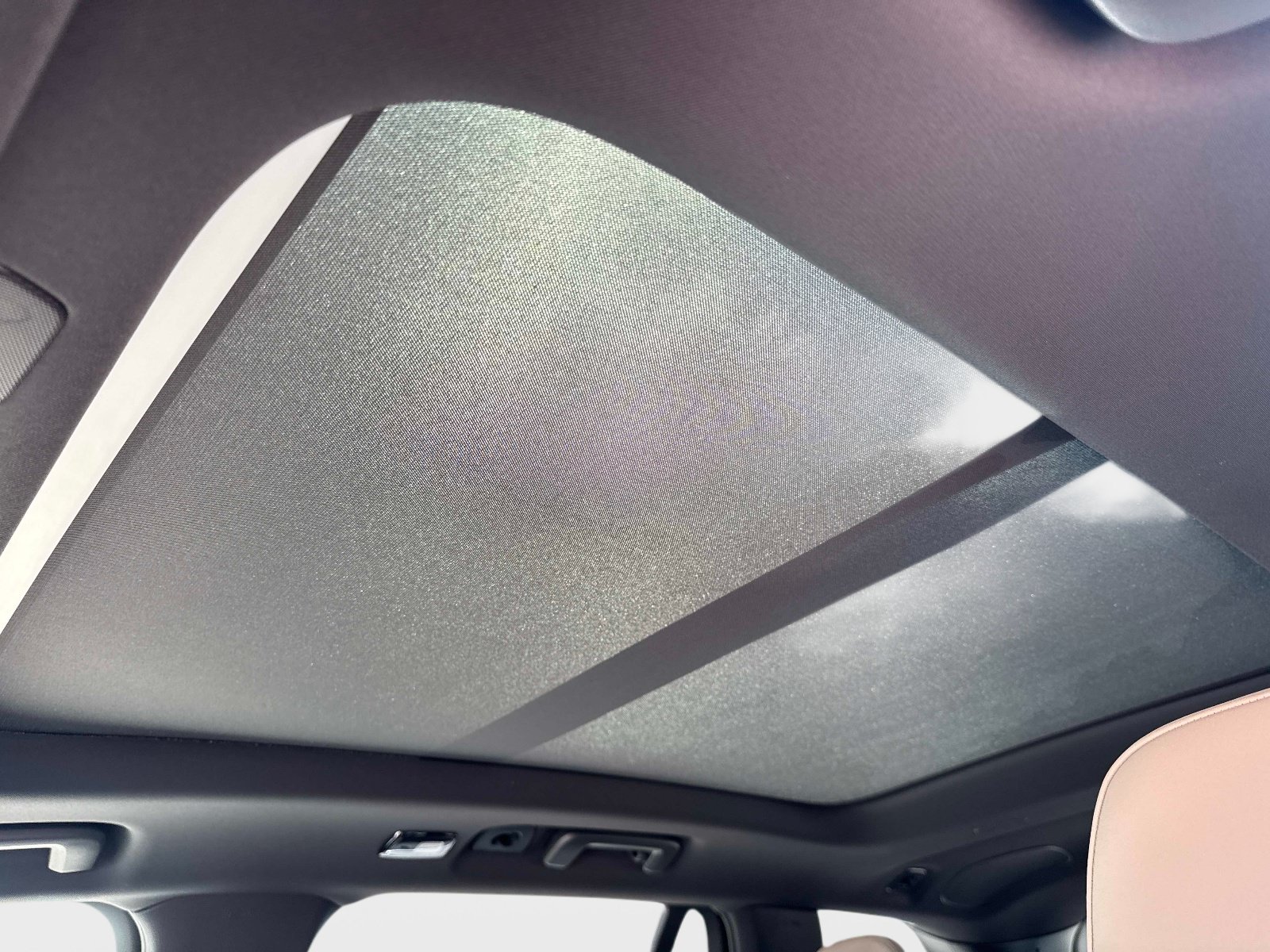 2026 Volvo XC90 Plus - Photo 19