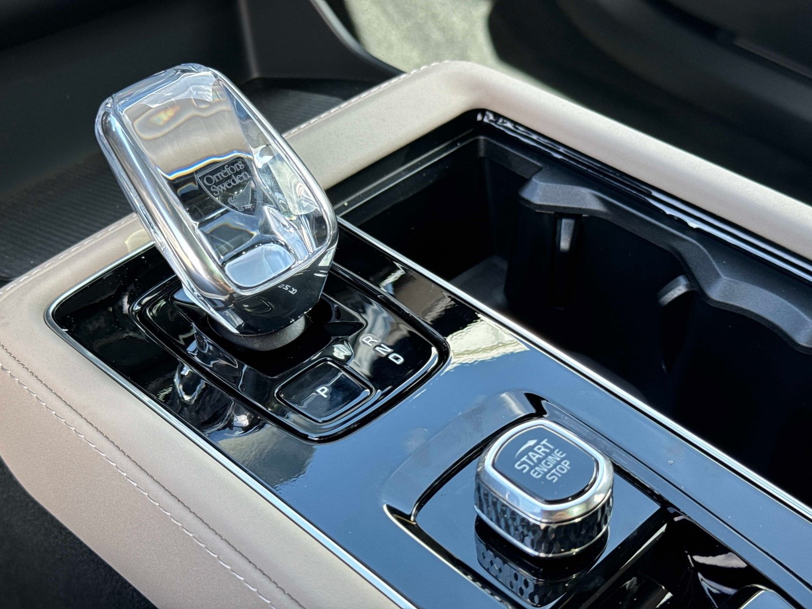 2026 Volvo XC90 Plus - Photo 26