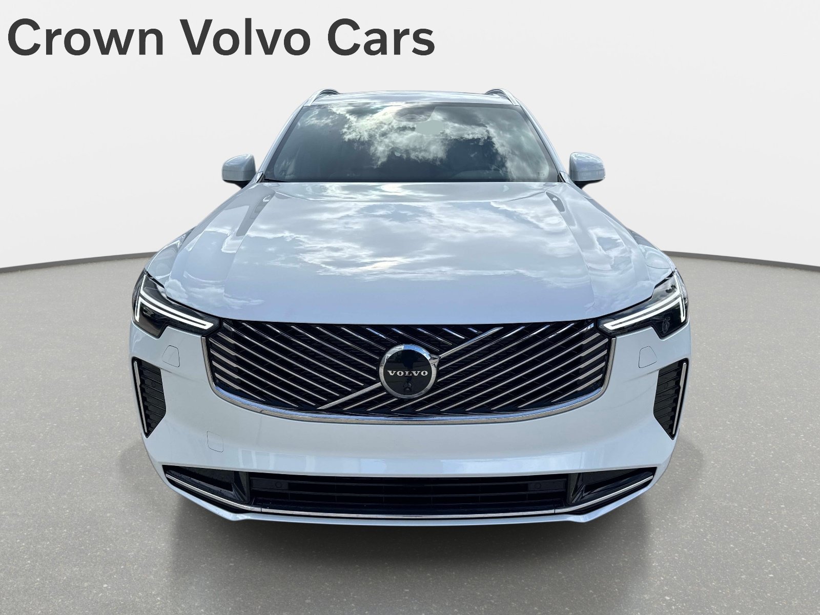 2026 Volvo XC90 Plus - Photo 8