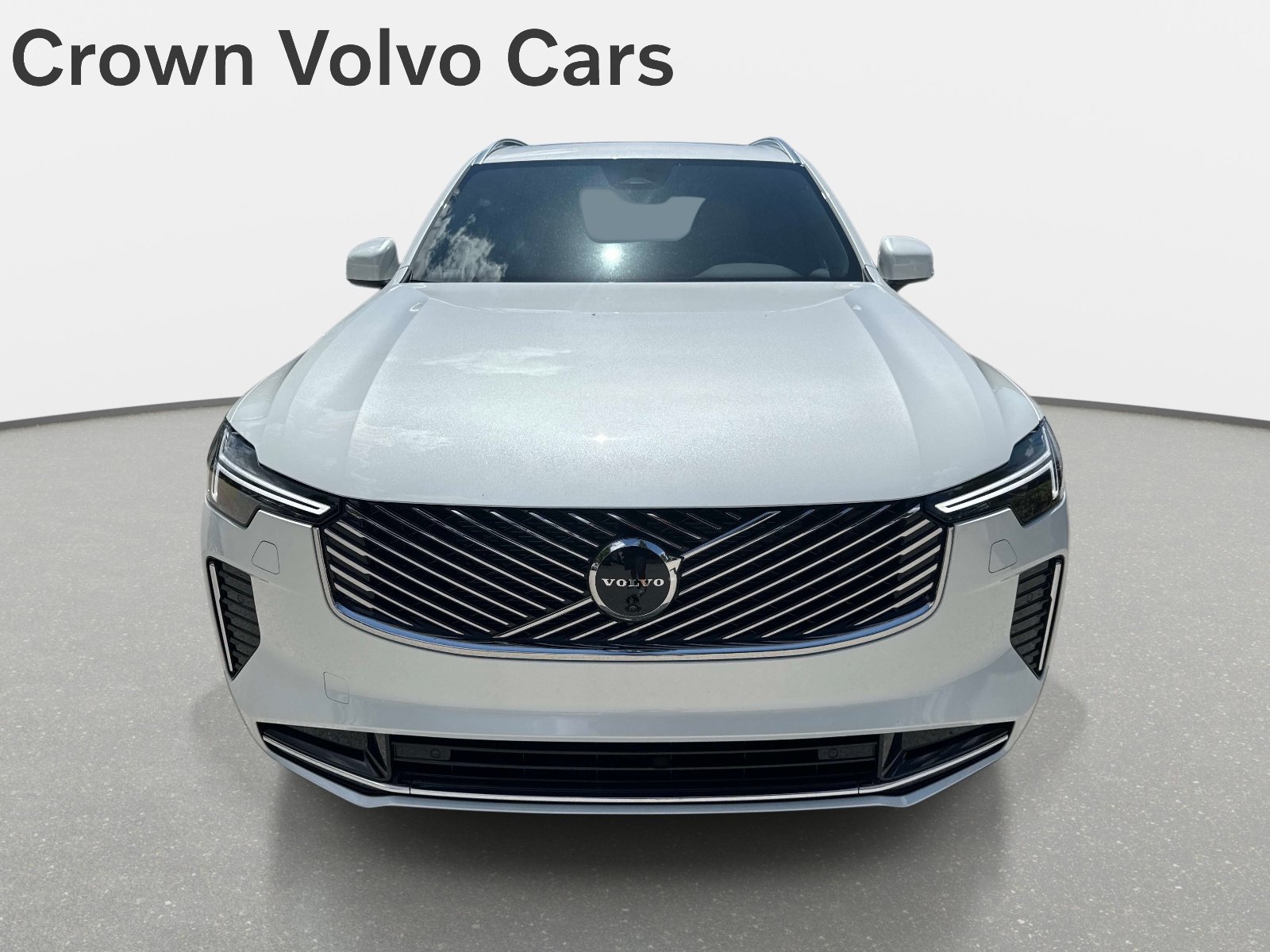 2026 Volvo XC90 Plus - Photo 8