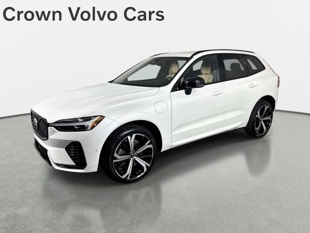 Used 2023 Volvo XC60 Recharge Plug-In Hybrid Ultimate Dark SUV