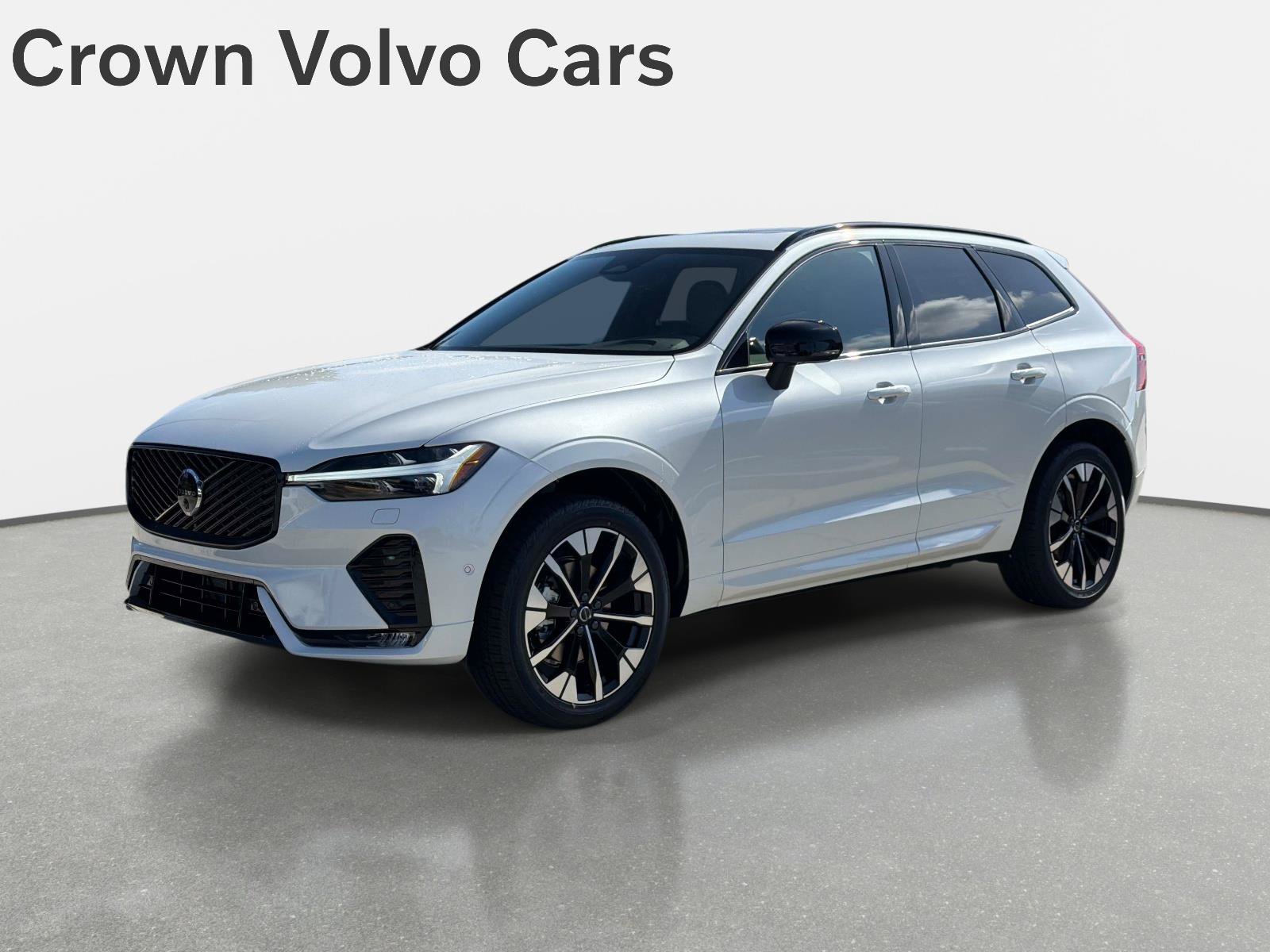 New 2026 Volvo XC60 B5 Plus SUV