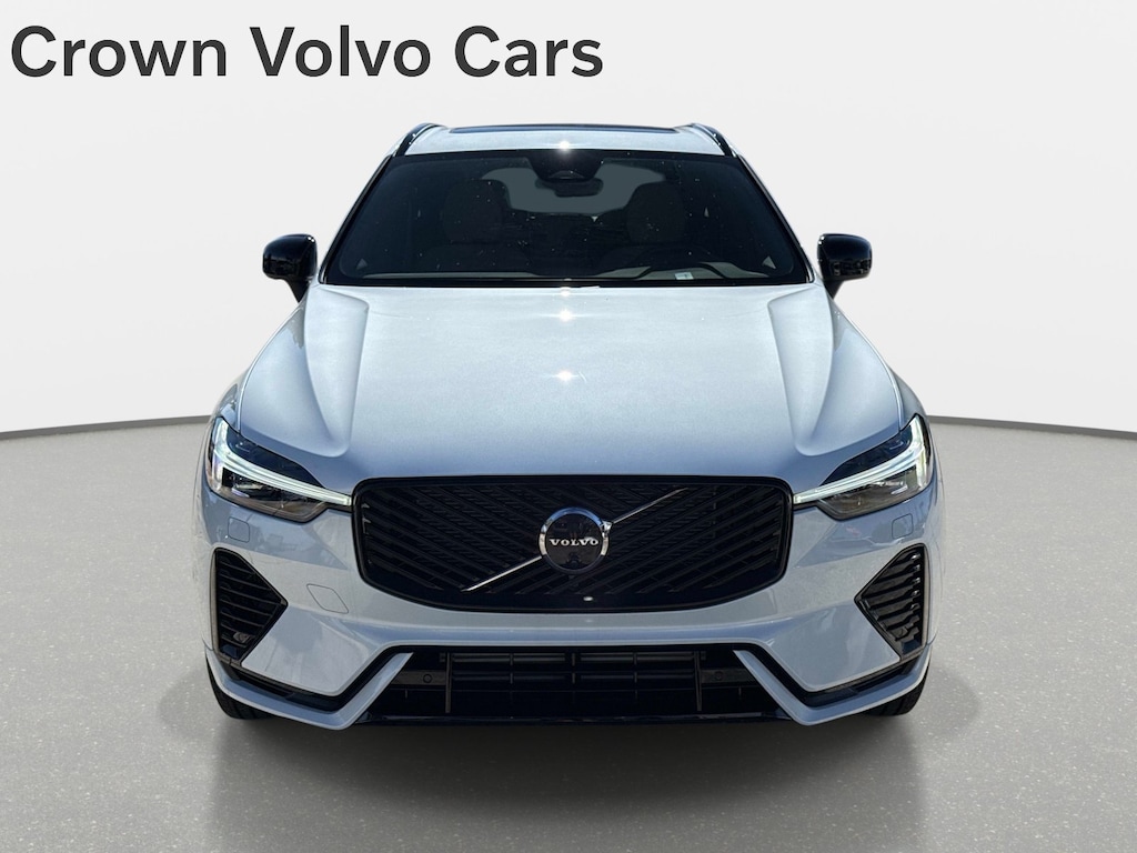 New 2026 Volvo XC60 plug-in hybrid T8 Plus SUV
