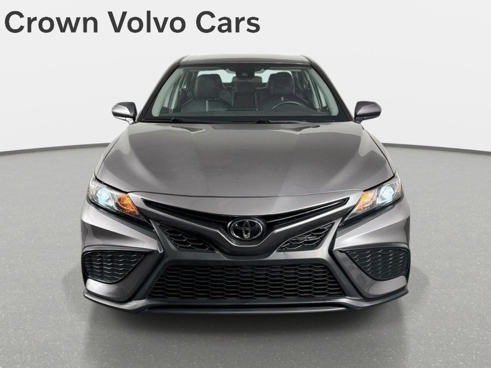 Used 2021 Toyota Camry SE Sedan