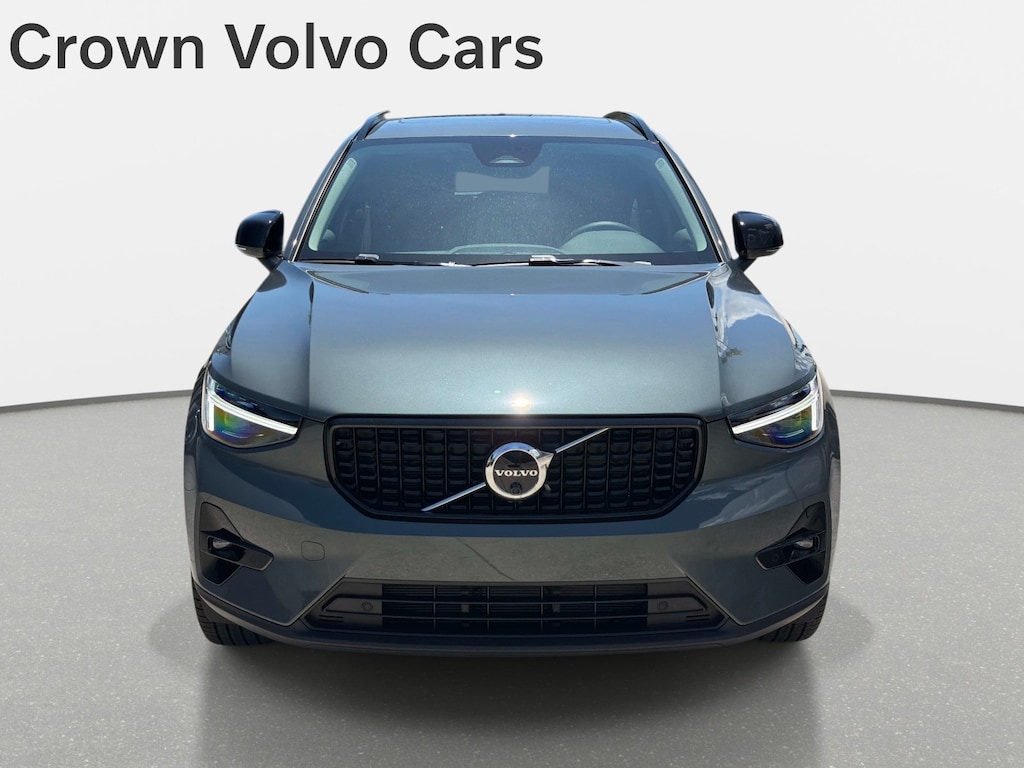 New 2026 Volvo XC40 B5 Plus B5 AWD Plus