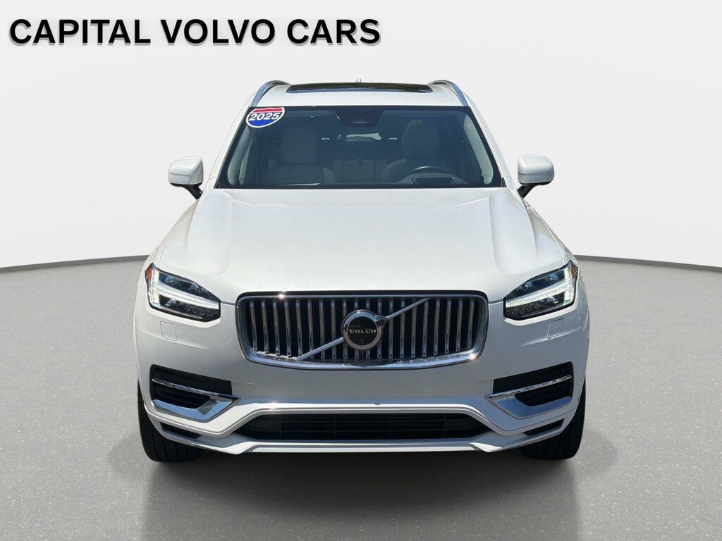 Used 2025 Volvo XC90 plug-in hybrid T8 Ultra 7-Seater SUV
