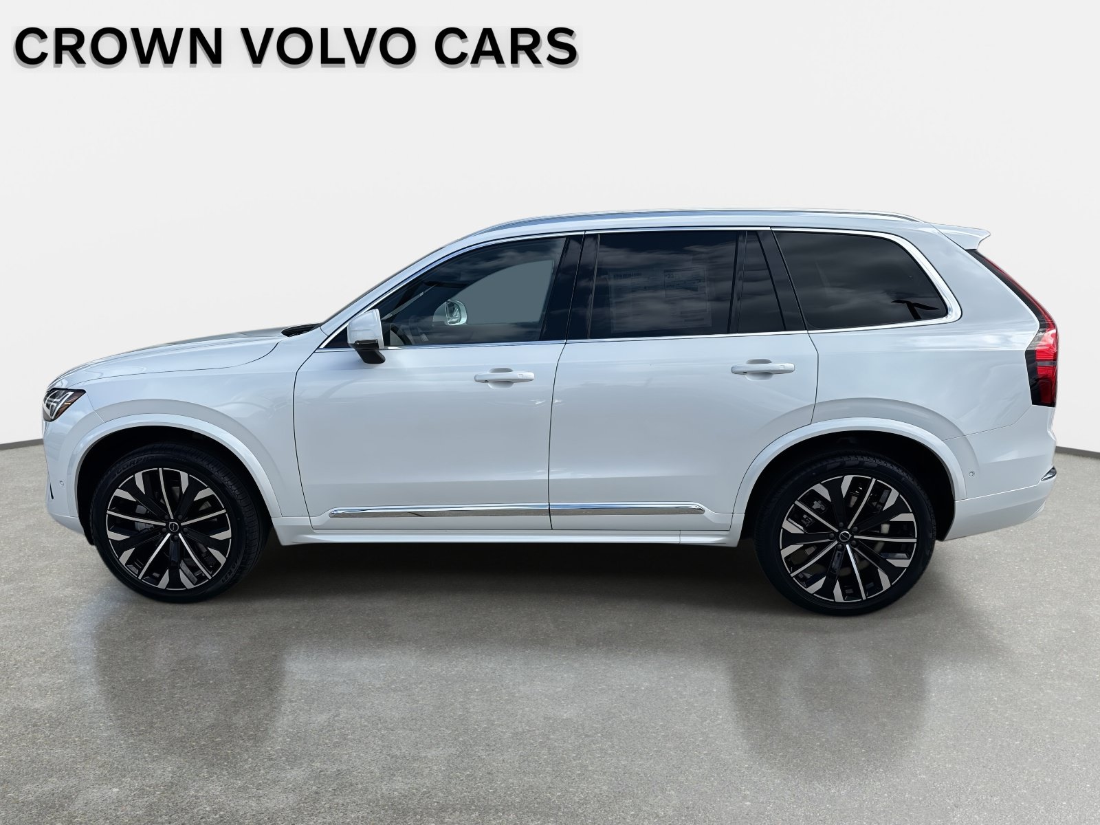 2026 Volvo XC90 Plus - Photo 7