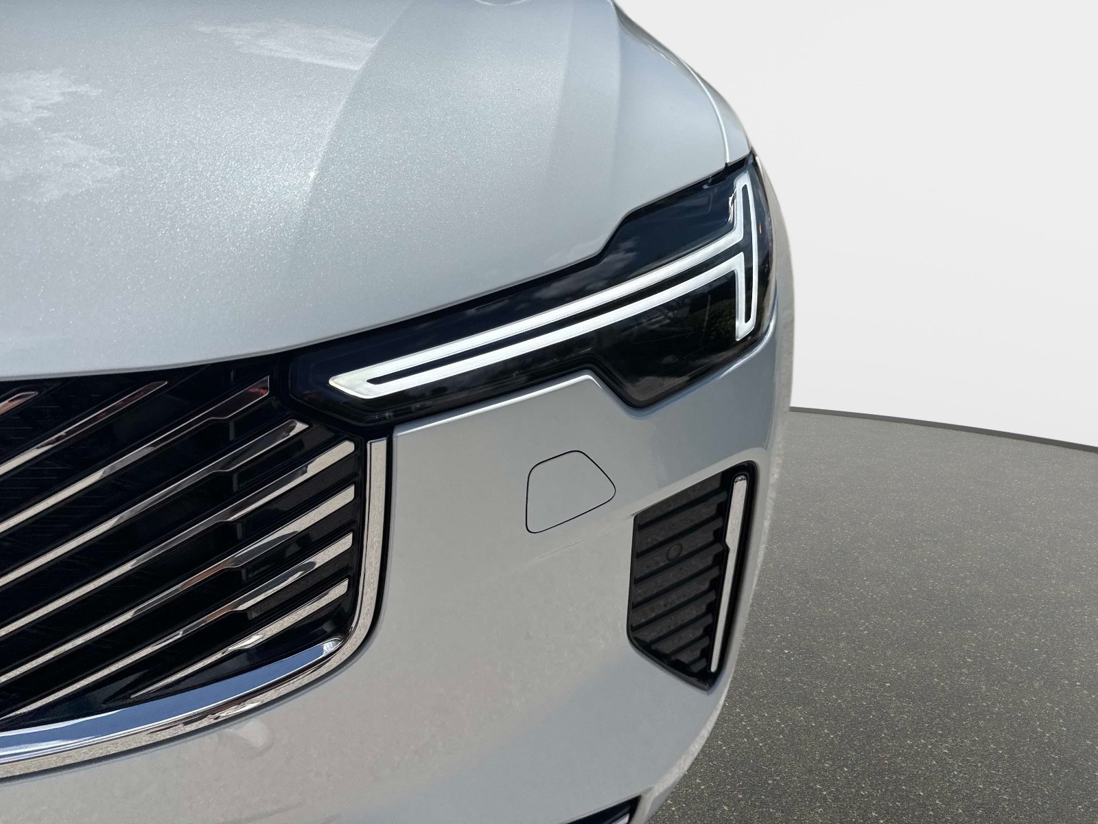2026 Volvo XC90 Plus - Photo 9